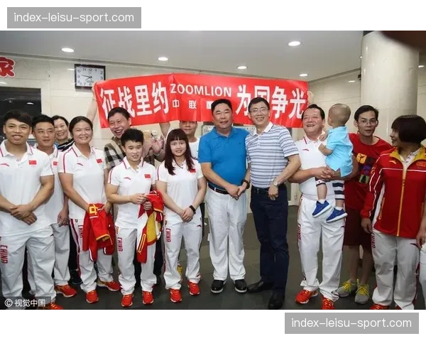 美国举重队公布奥运集训大名单，多位大学生选手入选